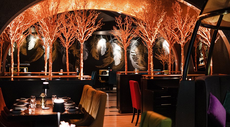Gastronomic innovations at Carnival by Trèsind Best Restaurants