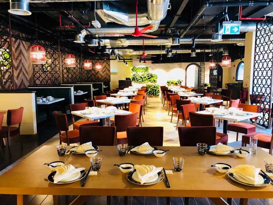 Diverse Menu Options at Kim's Singapore Seafood Restaurants in Dubai