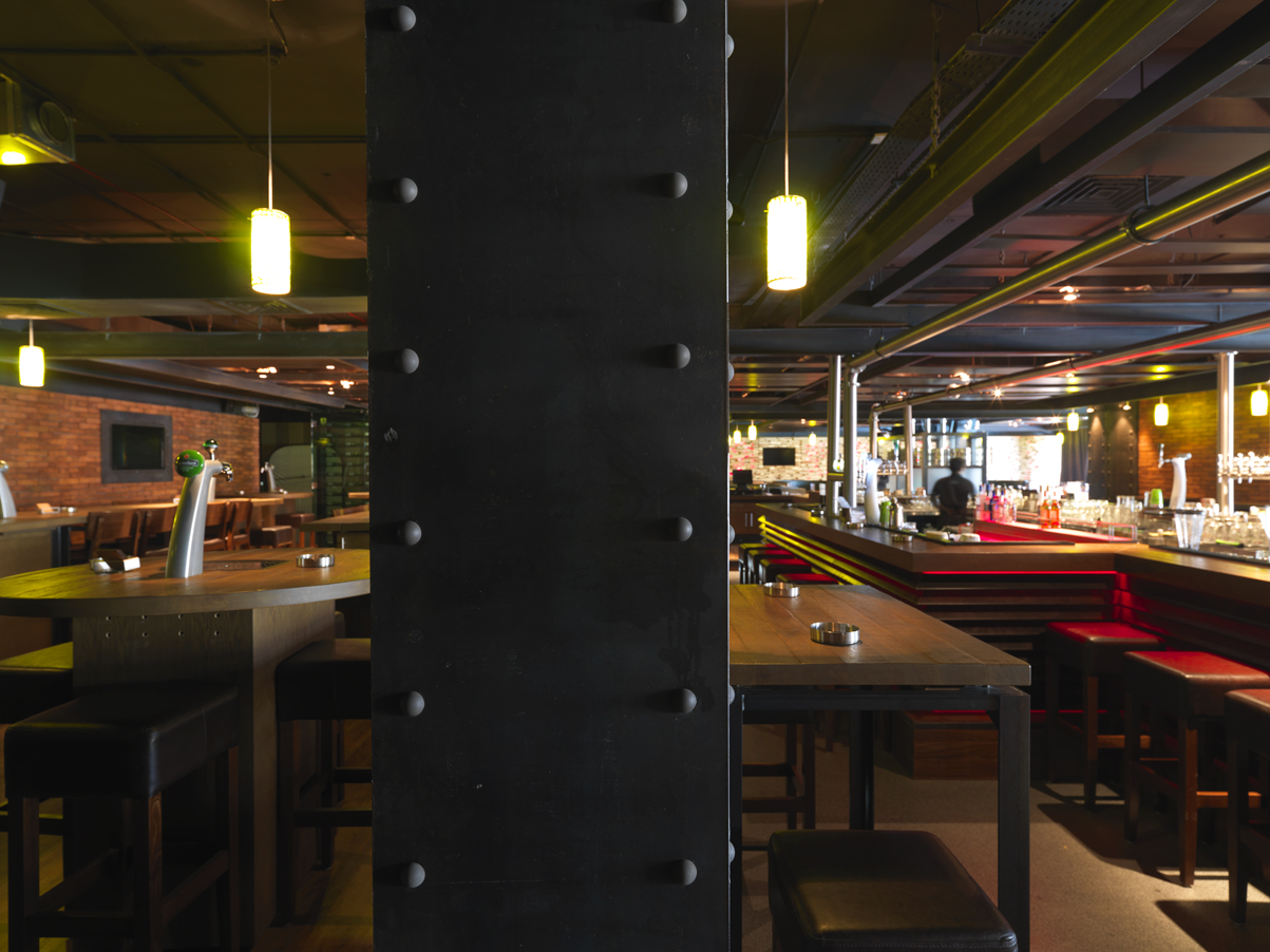 Live guacamole preparation at Loca Restaurants in Dubai