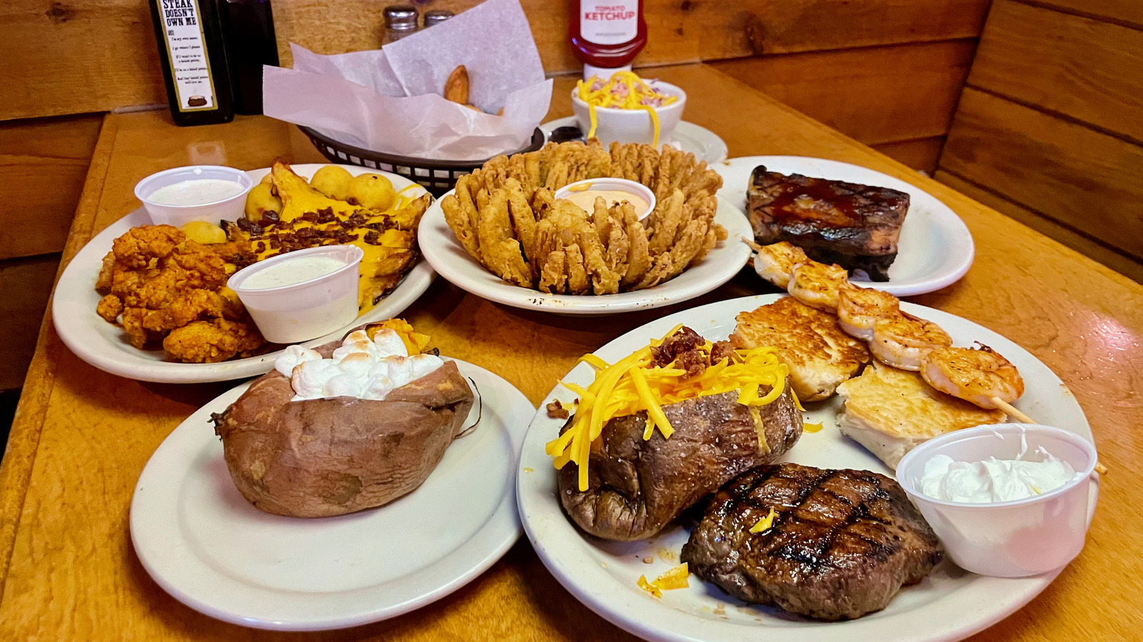 Texas Roadhouse dining area Restaurants in Dubai
