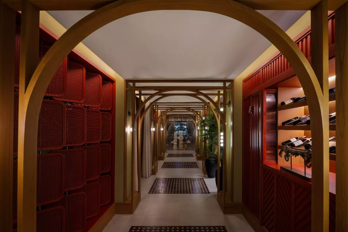 Elegant Thai decor at Thiptara Restaurants in Dubai